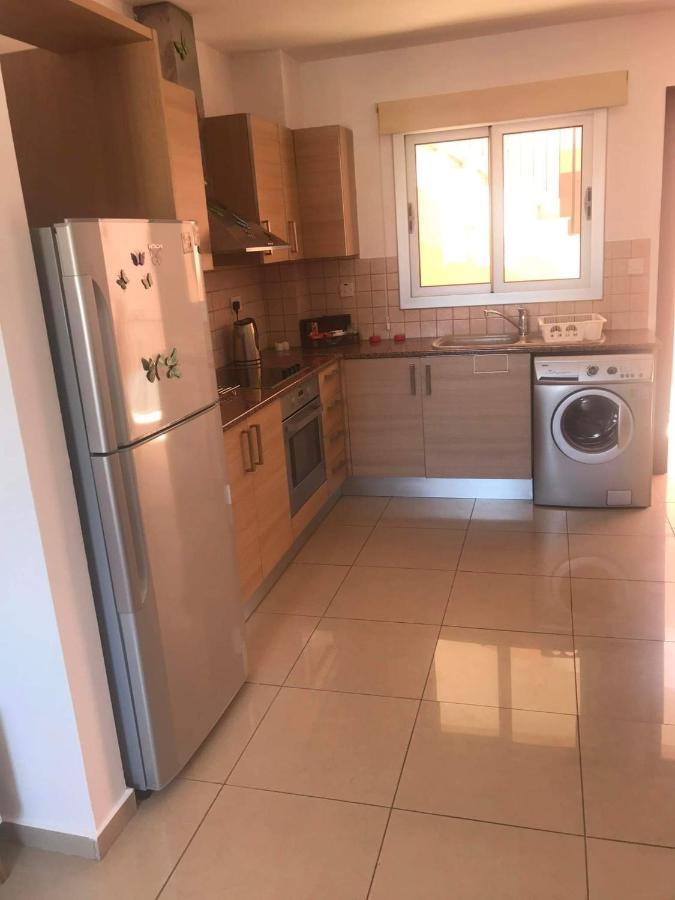 Andris Apartment Paralimni Dış mekan fotoğraf