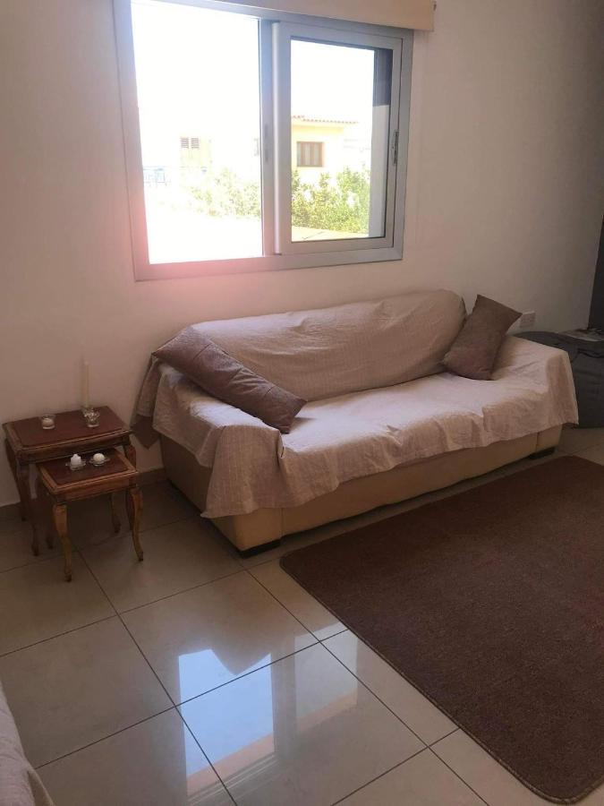 Andris Apartment Paralimni Dış mekan fotoğraf