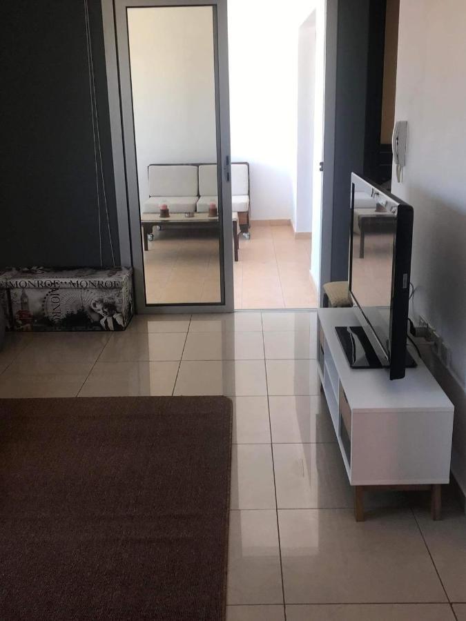 Andris Apartment Paralimni Dış mekan fotoğraf
